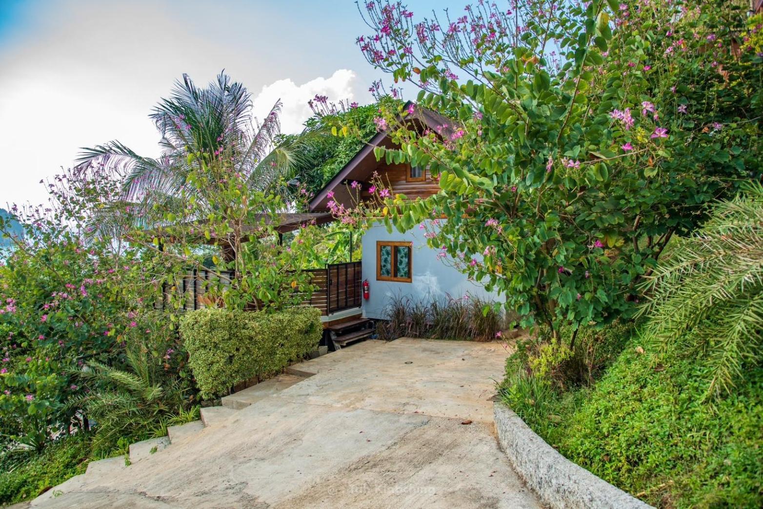 เขาทองพูลวิลล่ากระบี่ Khaotong Pool Villa Krabi Ban Nai Sa Екстер'єр фото
